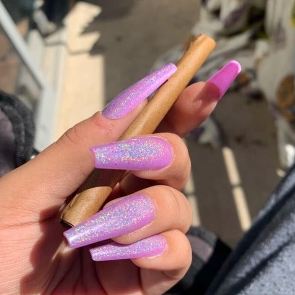 Touch and glow fake extra long nails in color purple glow brand new in box - Picture 11 of 16